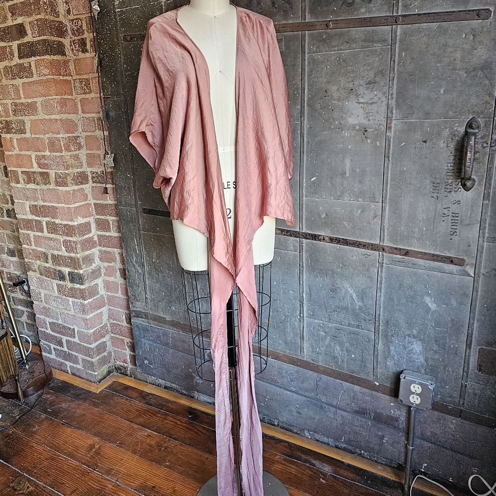 Pink wrap top - Picture 2 of 4